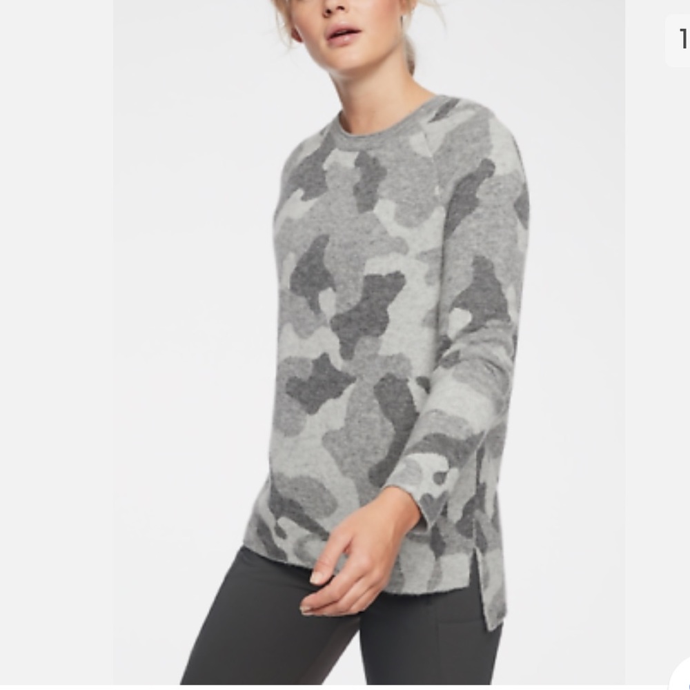 Athleta Undercover Gray Camo Pullover Alpaca & Wool Sweater Size Small